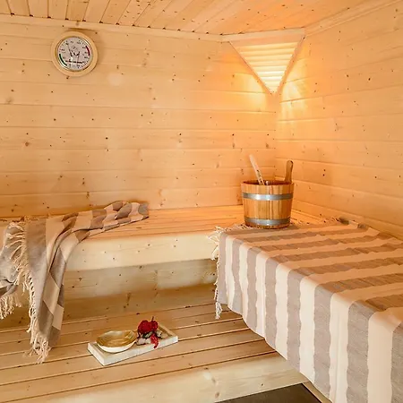 Hardberg Bed & Breakfast